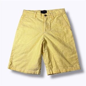 Polo ralph lauren Classic Fit Chino Short In Yellow kids size7.           ordrA7